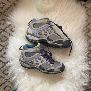 Hi-Tec hiking boots